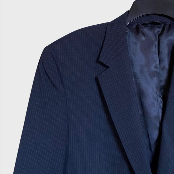 Jos. A. Bank Two Button Wool Blazer Sport Coat Men's Size 44L Navy Pin Stripes - Picture 3 of 14